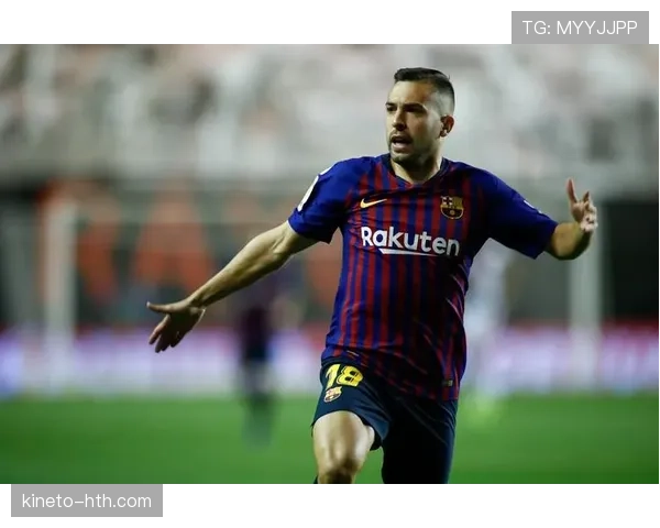 阿尔巴宣布退役，辉煌国家队生涯落幕，未来动向引关注