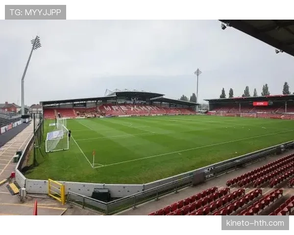 冬窗转会期悄然开启,各路豪门加速补强引援 冬窗转会期悄然开启,各路豪门加速补强引援